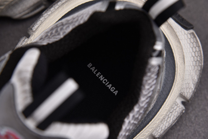 TRIPLES TRAINER SNEAKERS 2000091