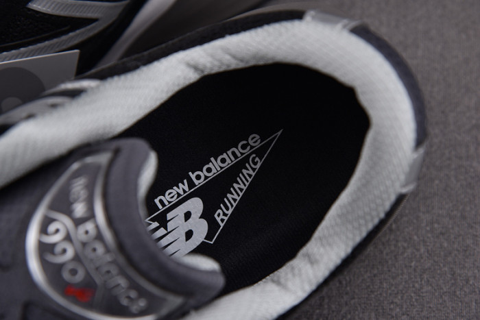 NEW BALANCE SNEAKER NB072