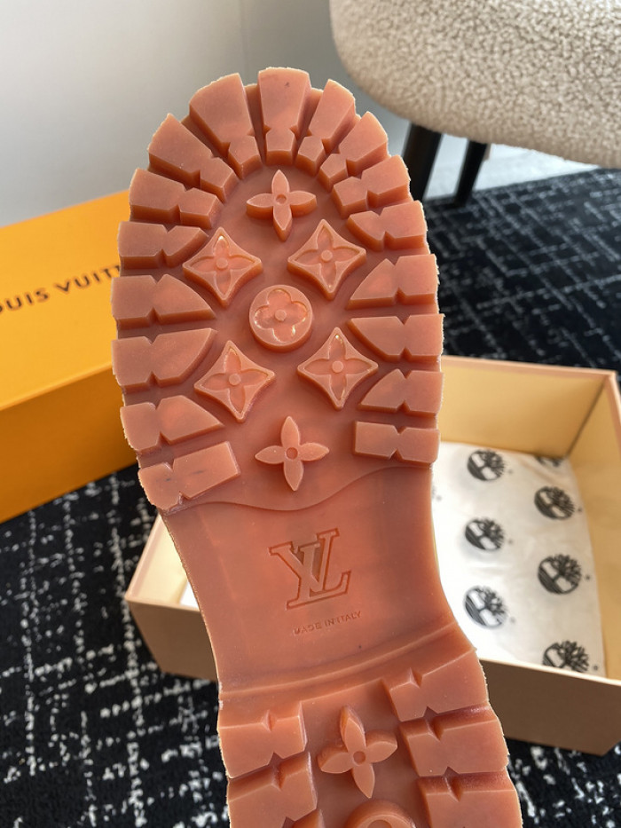 LV BOOST L000012