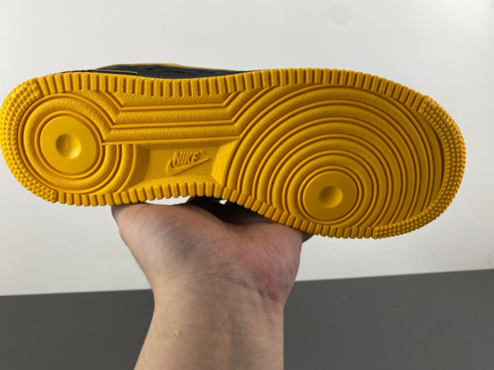 NIKE Kobe Bryant x Air Force 1 Low 