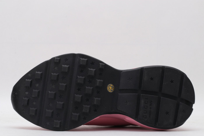 G*u*i* trainer sneaker15