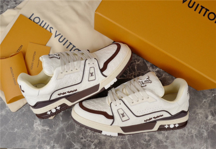 LV SNEAKER LV-000149