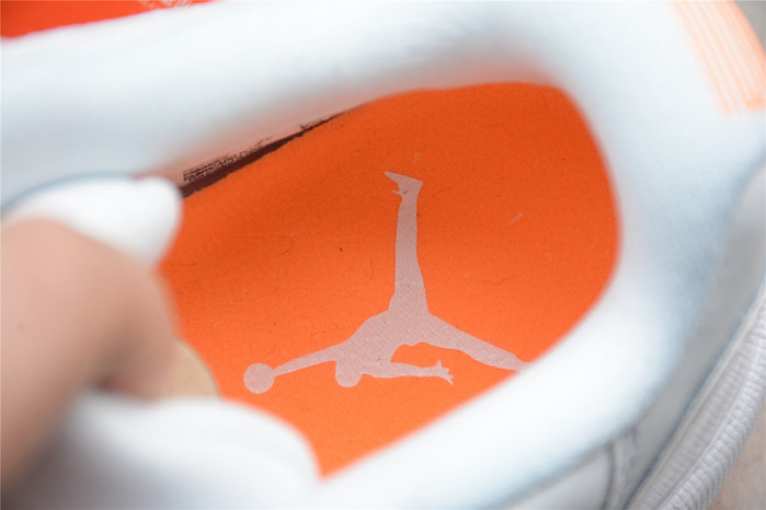 Air Jordan 11 Low WMNS “Citrus" AH7860-139