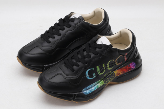 G*u*i* trainer sneaker13