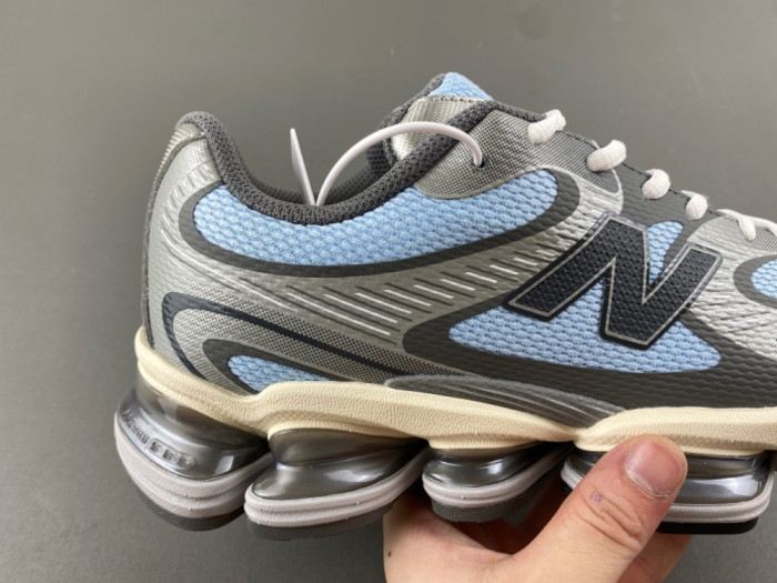 New Balance ABZORB 2000 